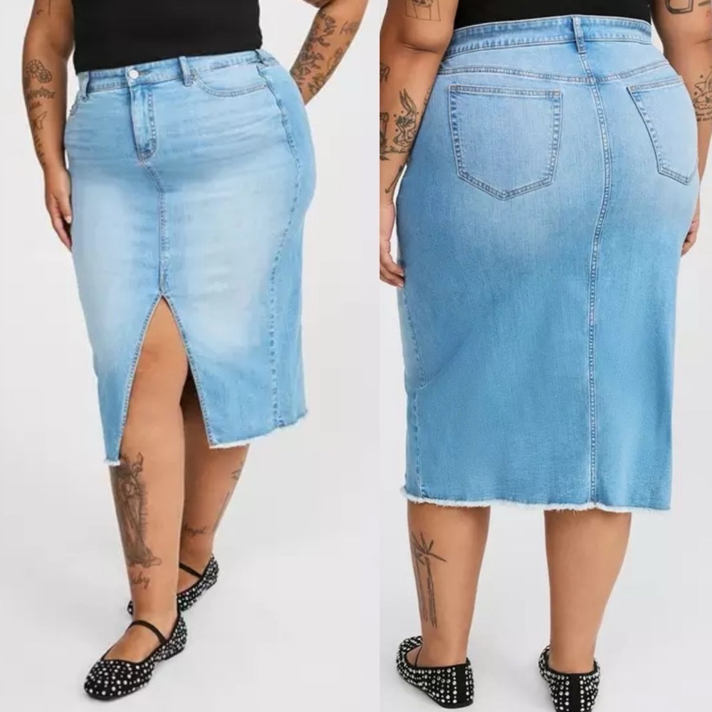 Torrid Midi Denim Front Slit Skirt Sz 22